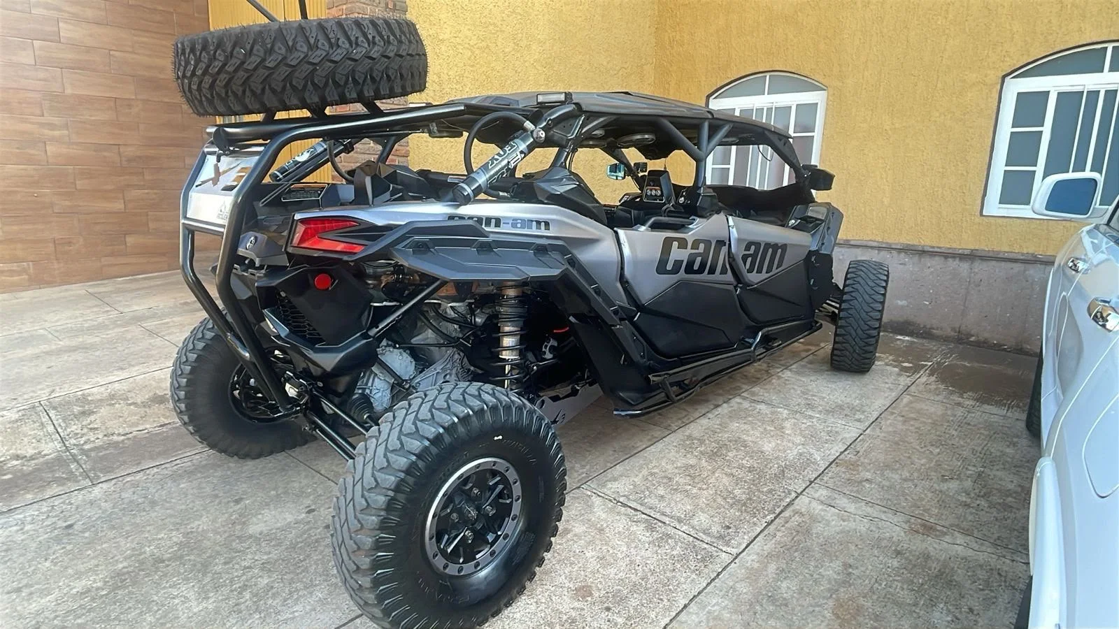 Foto del premio: Can-Am Maverick X3 MAX 4 Plazas